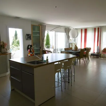 Maison Sete, 5 Pieces, 8 Personnes - Fr-1-472-175 Ferienhaus